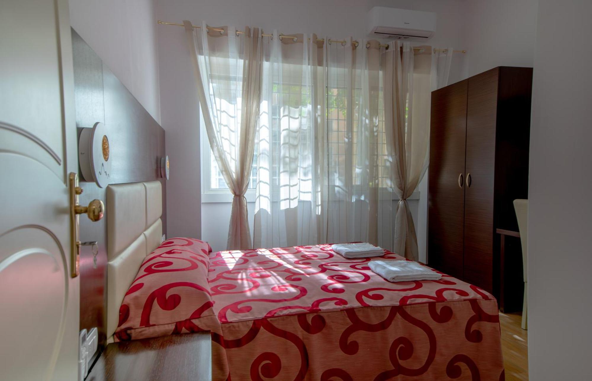 Mbs Marconi Bridge Suites Guest House โรม ภายนอก รูปภาพ